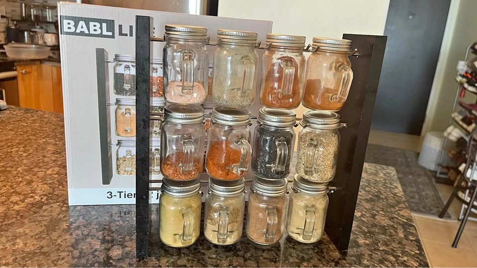 Spices rack with jars