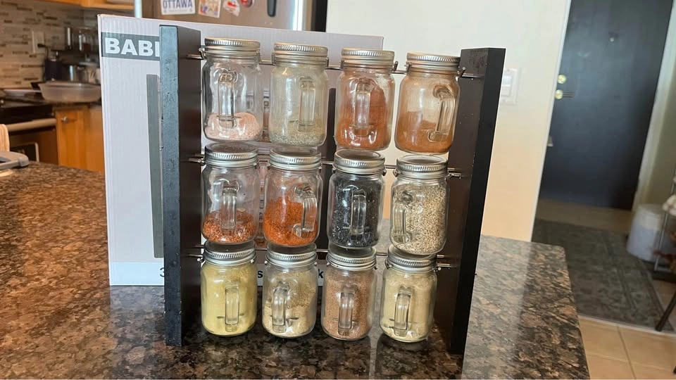 Spices rack with jars - photo 3
