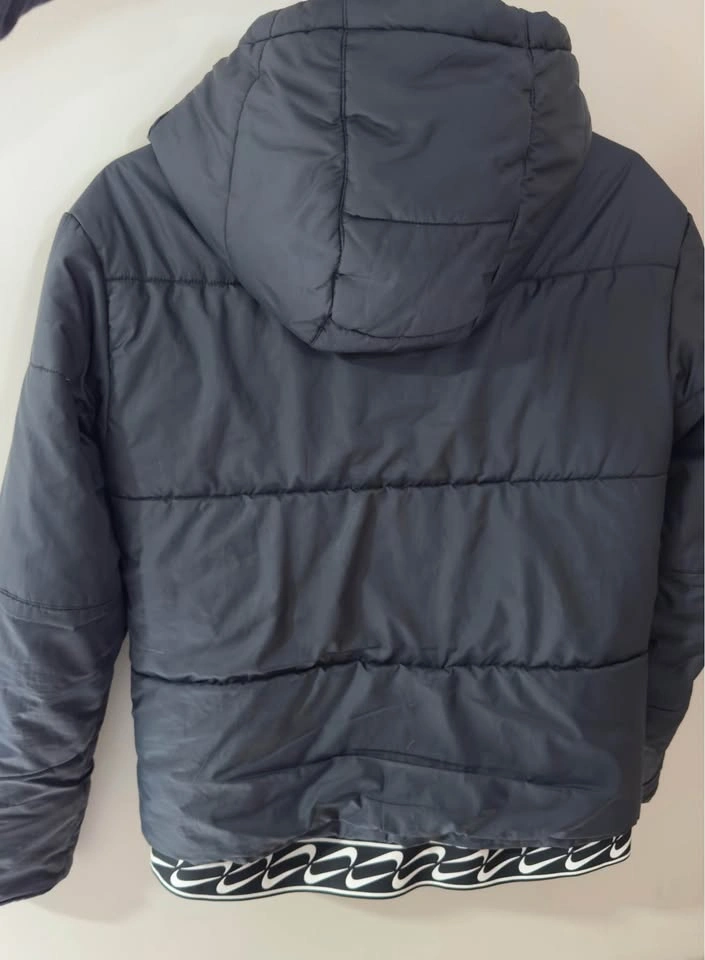Women’s Nike Jacket - photo 2