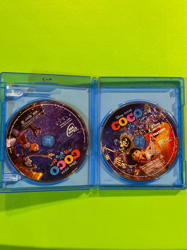 Coco Blu-ray DVD image indicator(2)