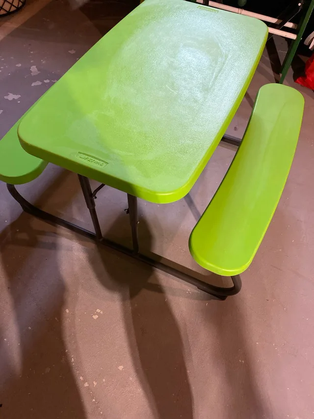 Lifetime Kids Picnic Table image indicator(3)