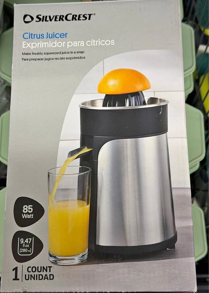 Citrus juicer