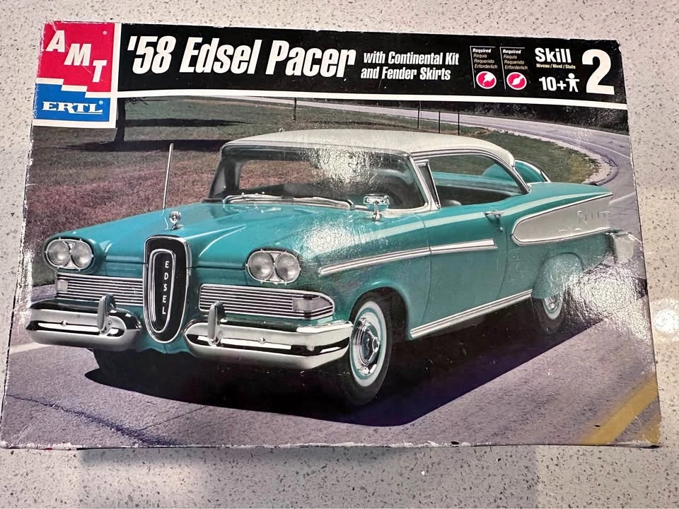 AMT '58 EDSEL PACER w/ CONTINENTAL KIT MODEL KIT FACTORY SEALED