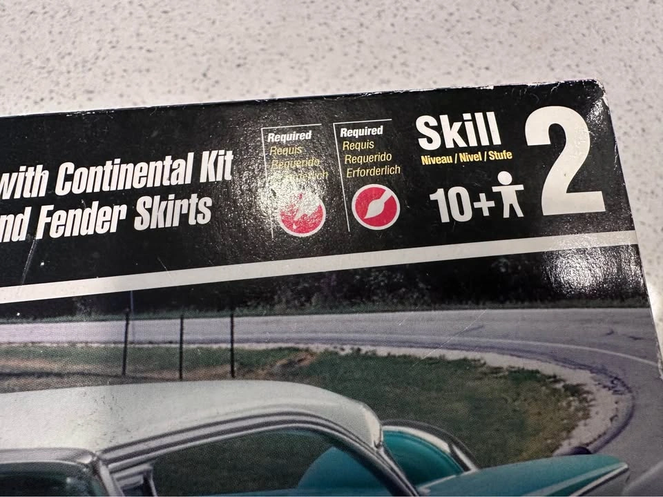 AMT '58 EDSEL PACER w/ CONTINENTAL KIT MODEL KIT FACTORY SEALED - photo 2