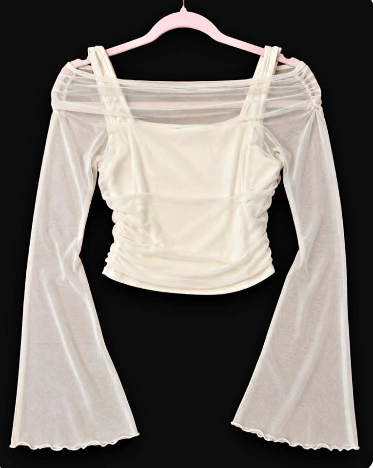 Elegant layered top