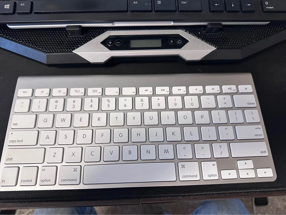 Apple Wireless Keyboard - photo 2