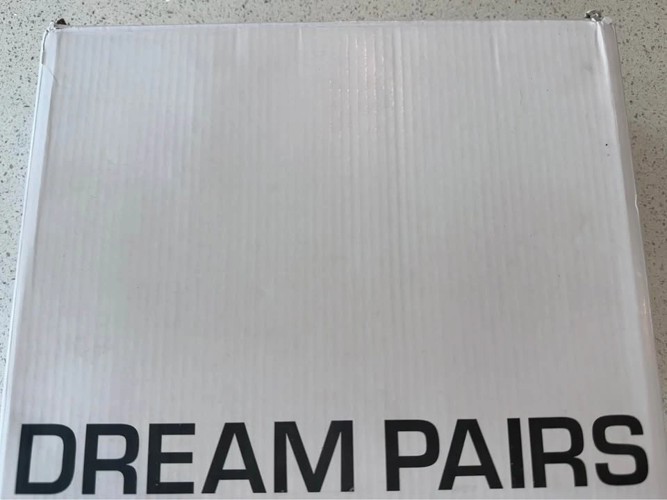 Dream Pair Women’s size 8 shoe - photo 2