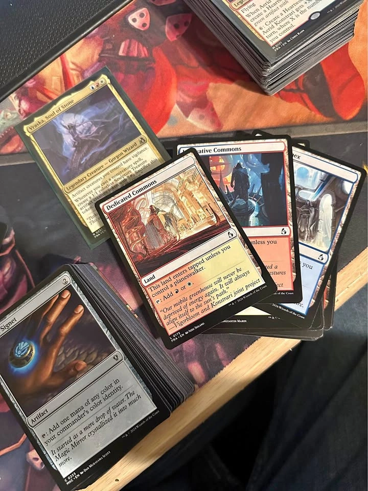 Magic: The Gathering Commander Deck - Vraska, Soul of Stone - photo 2