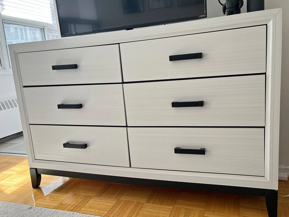 The Brick Kate Dresser (6-Drawer) – White