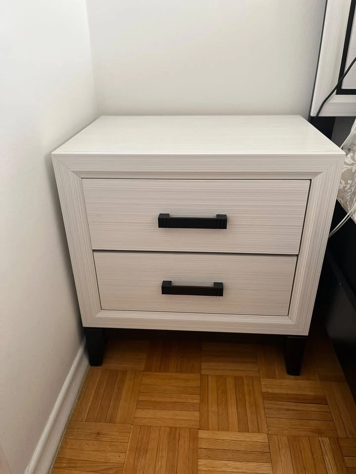 Furniture Bundle: Full Mattress, Queen Bed Frame & More - photo 4