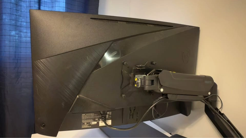 MSI MAG 27CQ6F 27” QHD 180Hz Curved Gaming Monitor - photo 3