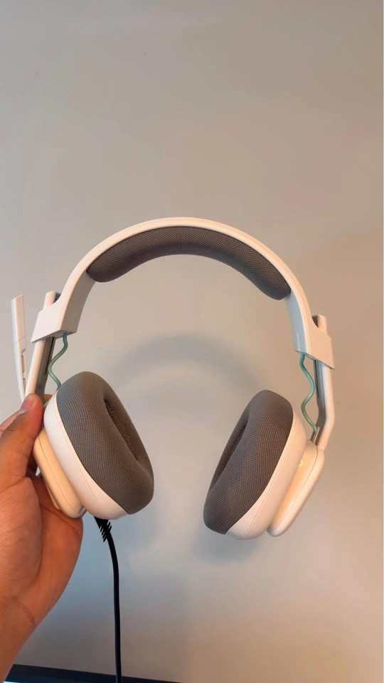 Logitech Astro A10 White Gaming Headset - photo 4