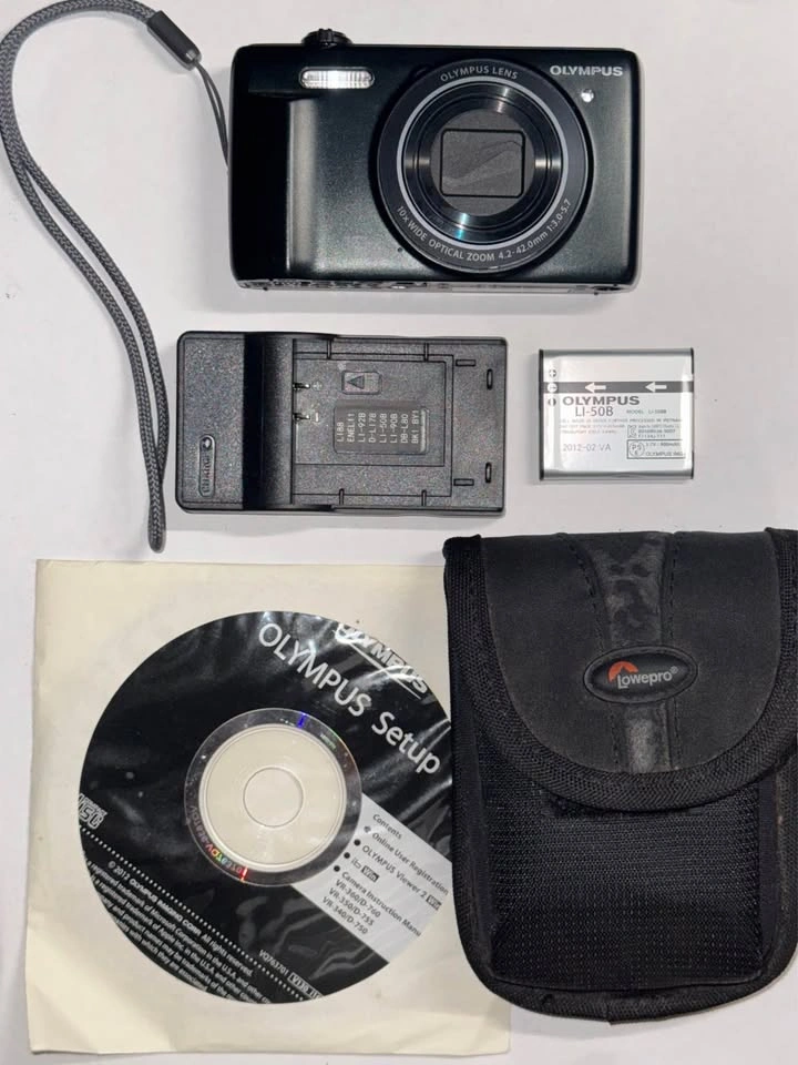 Olympus VR-350 Digital Camera 16MP CCD | 10x Zoom |  Like New - photo 2