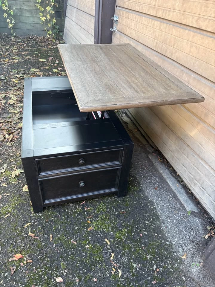 Lift-Top Coffee Table with Storage and 4 drawers - Ashley Furnit - photo 3
