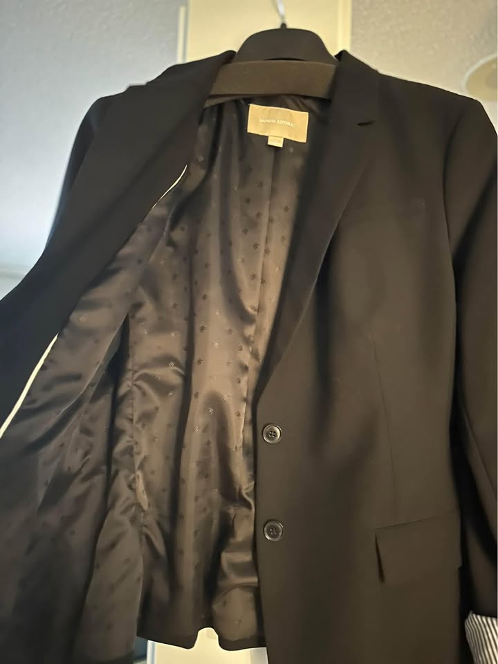 Banana Republic Blazer - photo 4