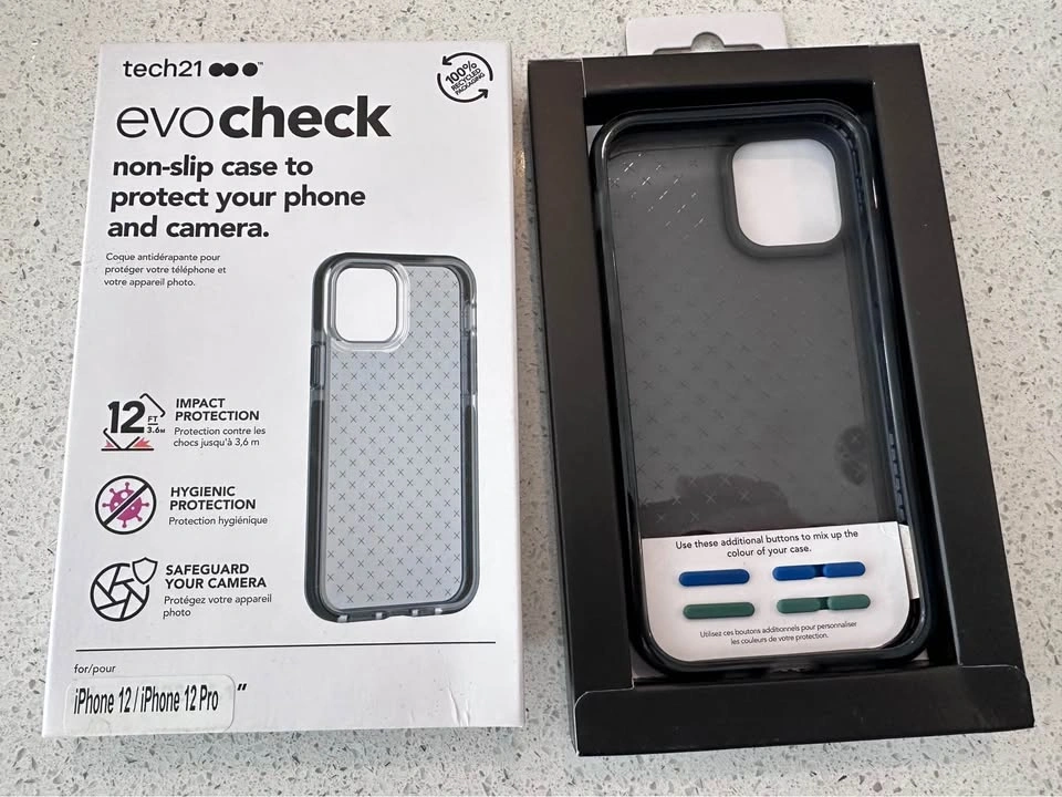 Tech21 iPhone 12 or 12 Pro Case - photo 4