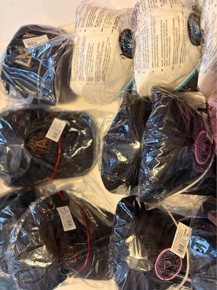 brand new hats - photo 3