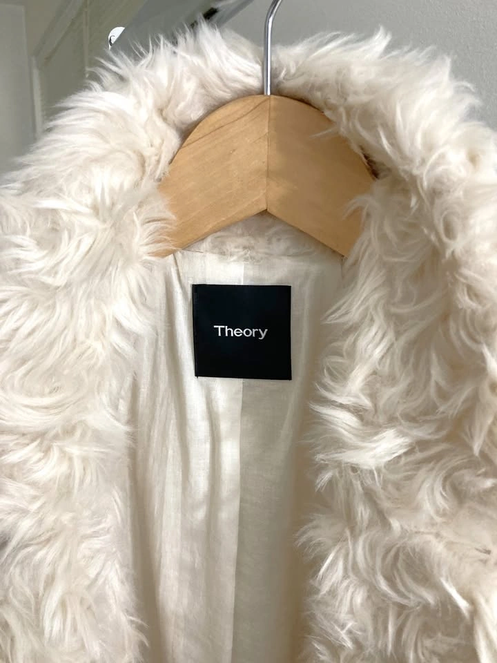 Like New Theory Clairene Jackson Faux Fur Jacket - photo 3