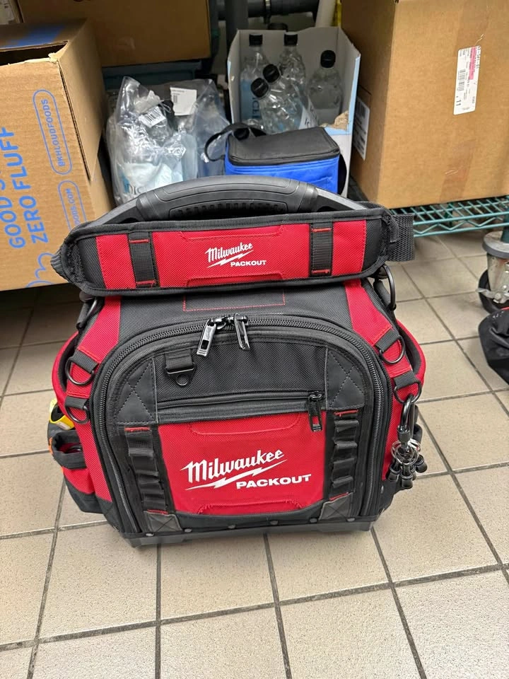 Milwaukee Structured tool bag