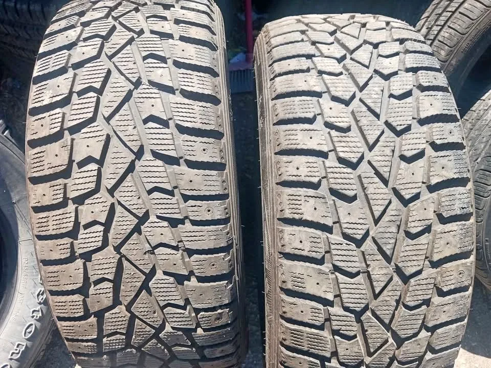 245 45 r19 TWO GREAT SUMITOMO ICE EDGE WINTER TIRES thumbnail