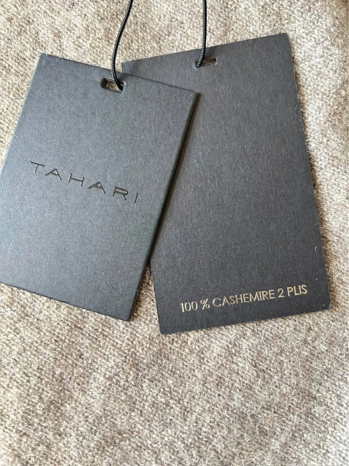 New Cashmere Tahari 2 ply sweater - photo 5