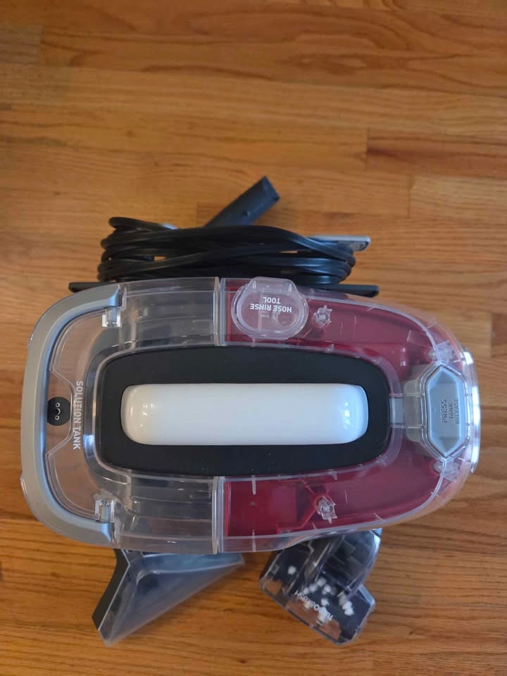 Hoover Portable Carpet Cleaner/Stain Remover Vacuum - photo 4