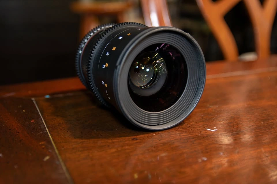 Rokinon DS35M-C 35mm T1.5 AS IF UMC Full Frame Cine lens - photo 2