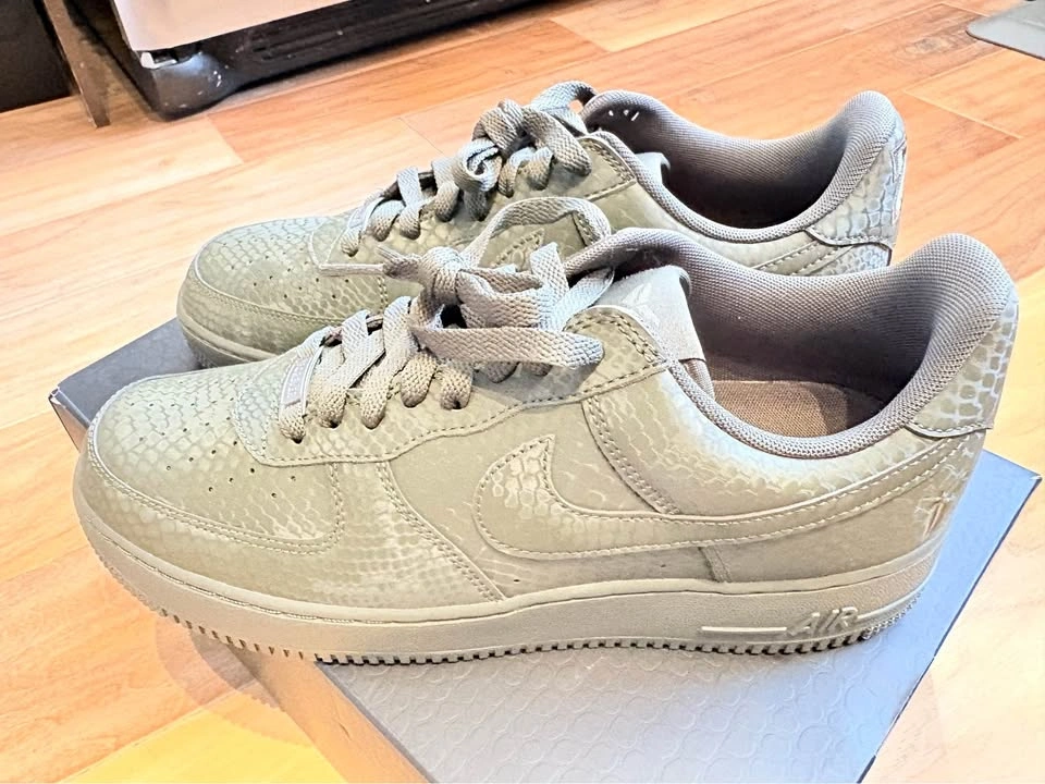 brand new kobe bryant air force 1 low size 9.5