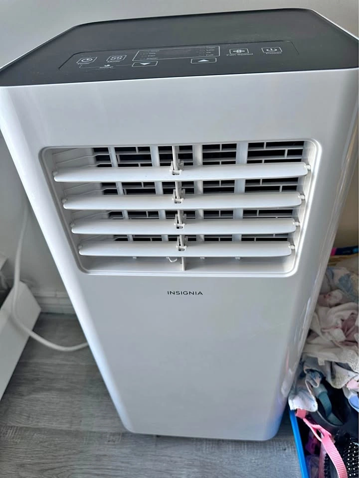 Insignia Portable Air Conditioner - 12k BTU/7k SACC
