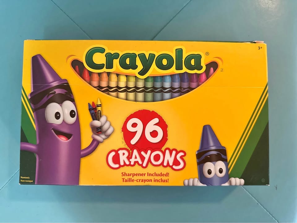 Crayola Crayons Pack - 96 Crayons with Built In Sharpener