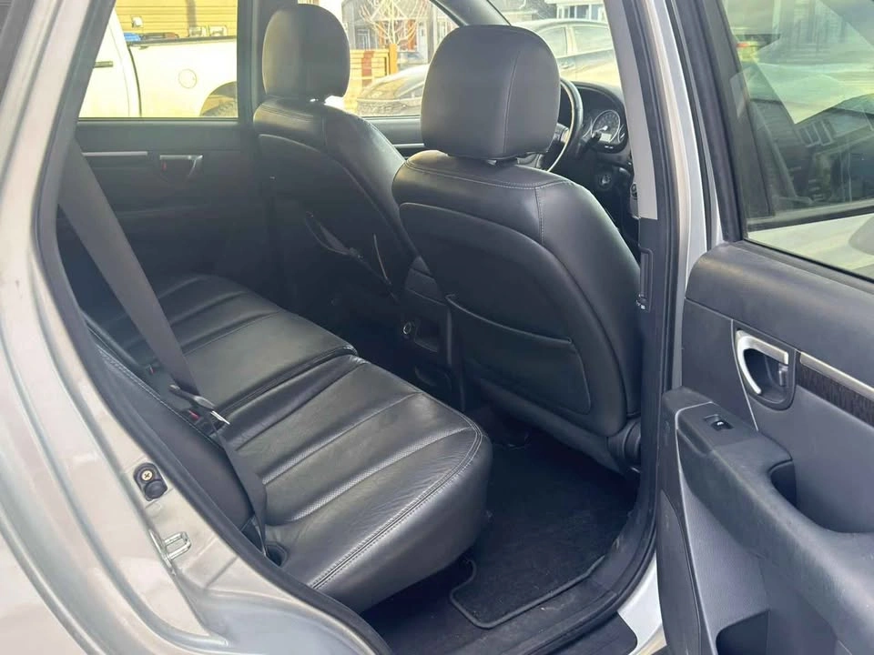 Hyundai Santa Fe - photo 5