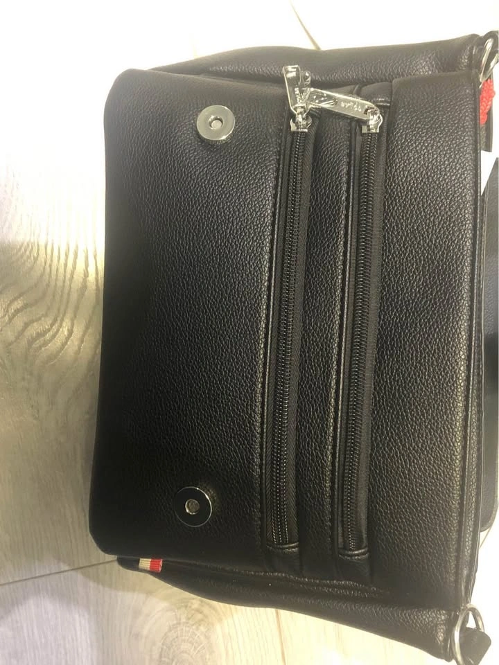 Black Crossbody Purse - photo 2