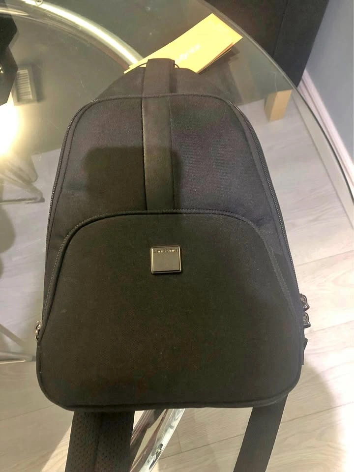 Black Samsonite Sling Bag