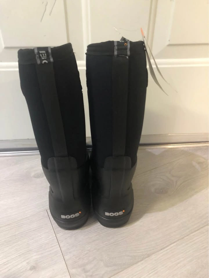 Womens Tall Black Bogs Winter Boots Size 7 - photo 3