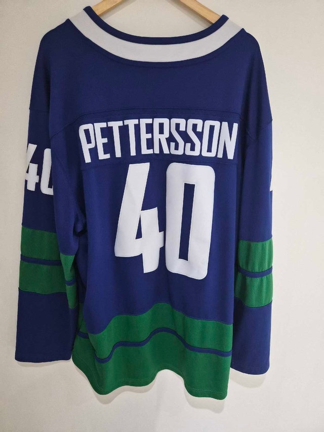 Vancouver Canucks Pettersson Fanatics Jersey - photo 2