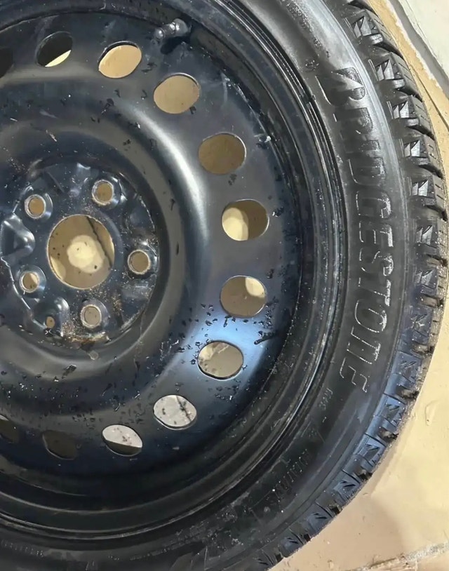 Bridgestone Blizzaks Tires - photo 3