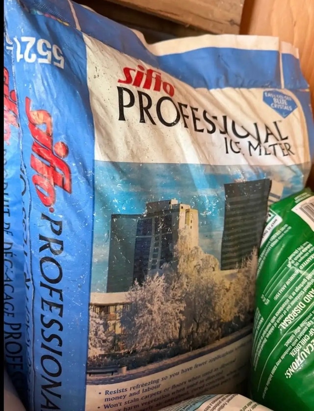 Sifto Ice Melter Salt Bags - photo 2