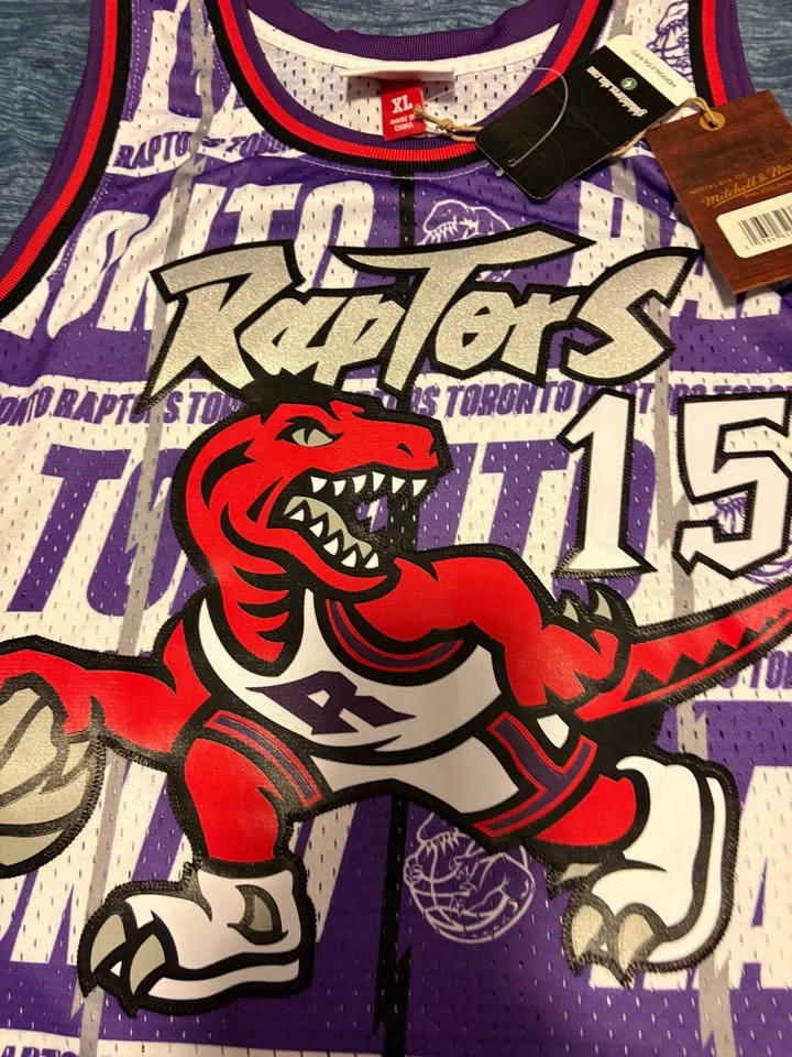 Brand new with tags Vince Carter jersey - photo 3