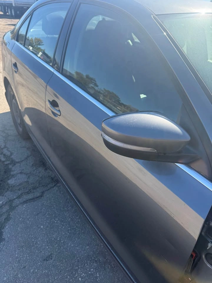 2016 Volkswagen Jetta - photo 2