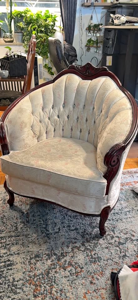 Vintage Loveseat couch + armchair (selling together or separatel