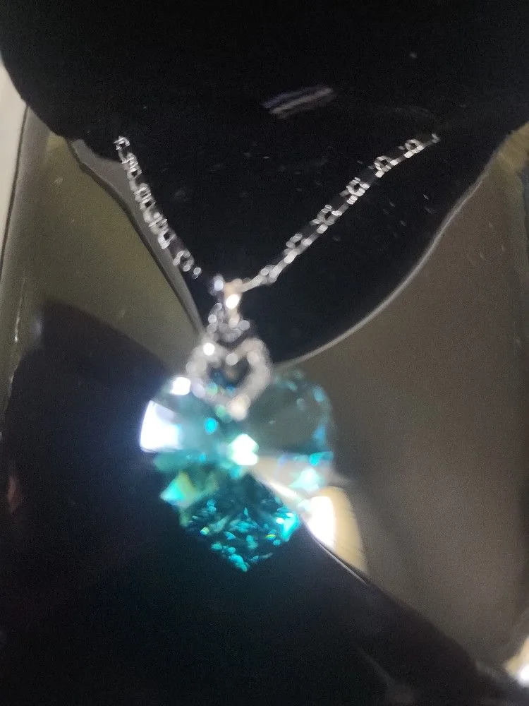 Blue Swarovski Crystal Necklace image indicator(3)