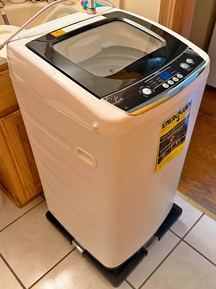 BLACK+DECKER Portable Washer + Adjustable Dolly
