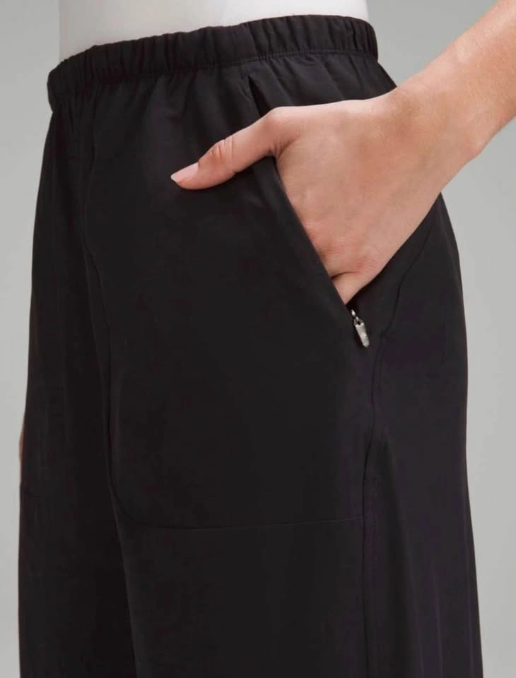 Lululemon Lightweight Mid-Rise Barrel-Leg Cropped Pant - photo 3