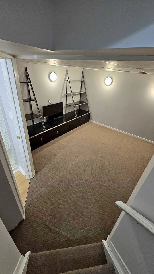 Private room for rent