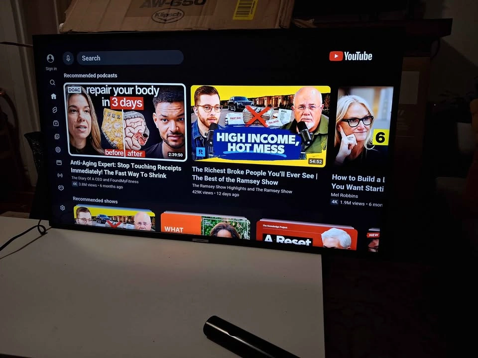 Samsung 43" Neo QLED 4K Smart TV (QN70H) - In Original Box! - photo 2