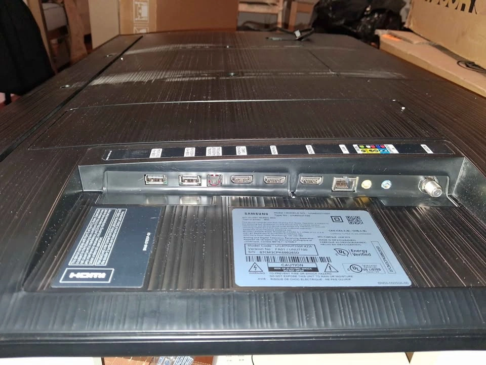 Samsung 43" Neo QLED 4K Smart TV (QN70H) - In Original Box! - photo 3