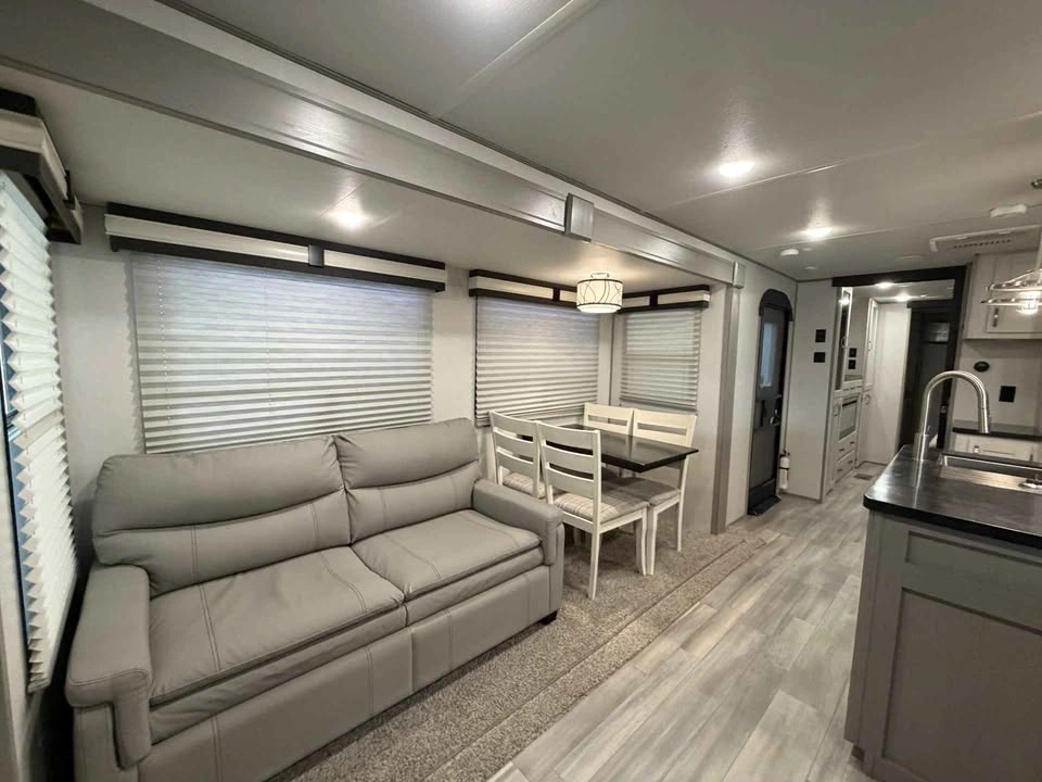 2022 LACROSSE 3375FE - photo 3