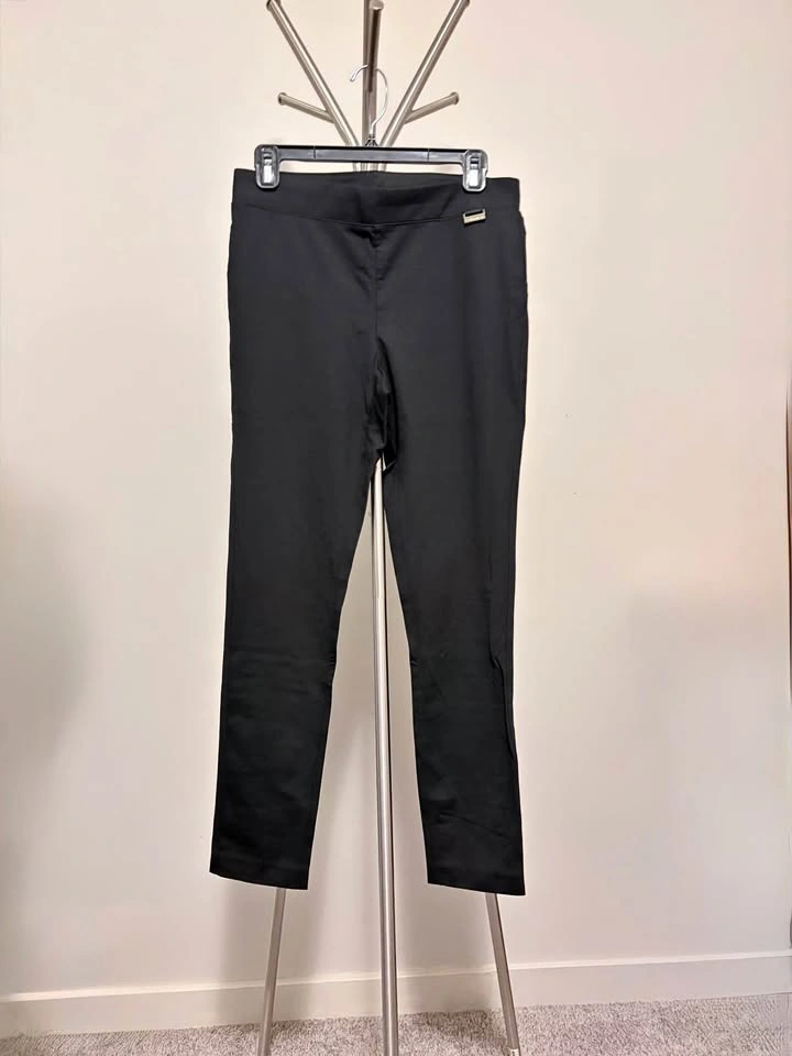 Calvin Klein Capris/Pants