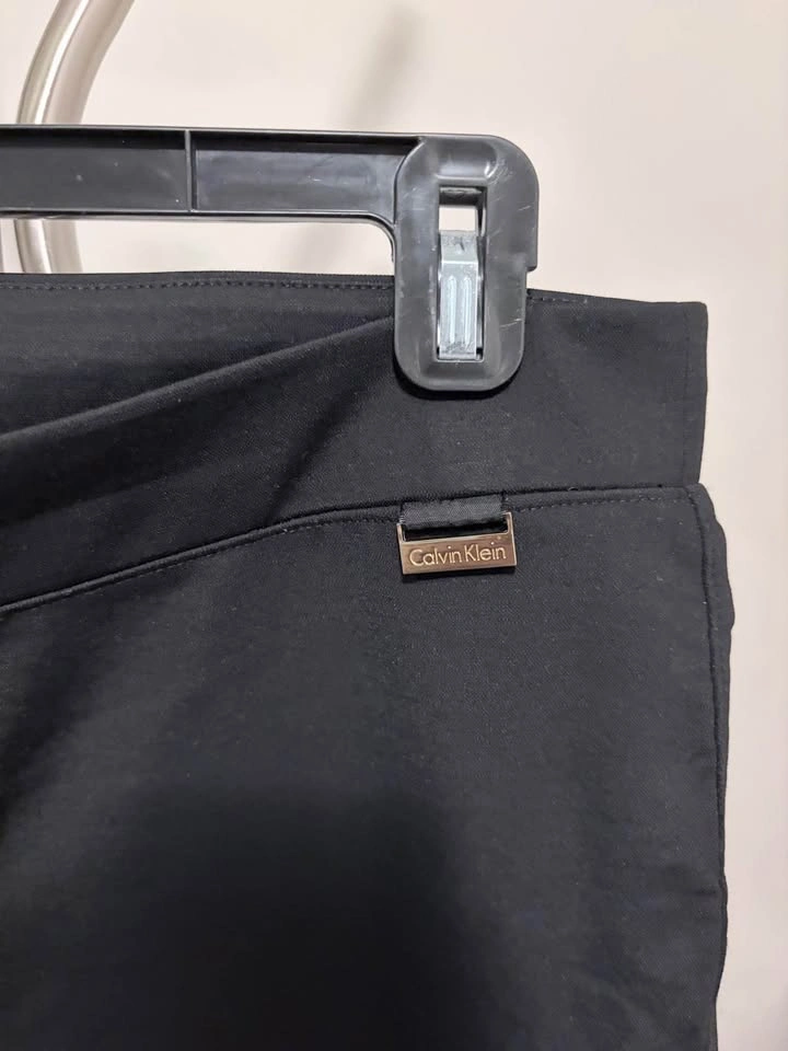 Calvin Klein Capris/Pants - photo 2