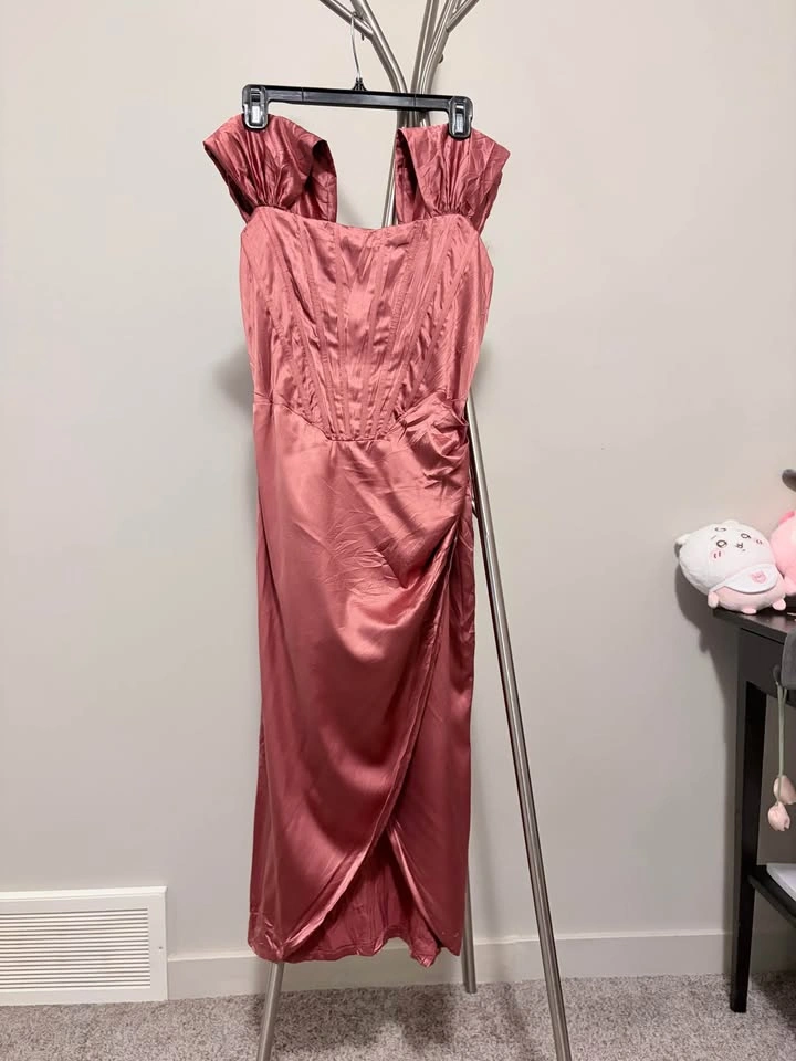 Red Corset Dress - photo 3